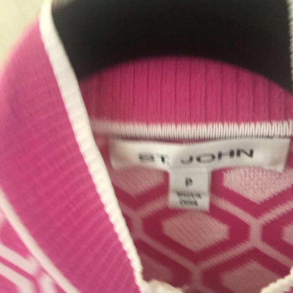 Beautiful hot pink and white St John Sweater - Picture 3 of 8